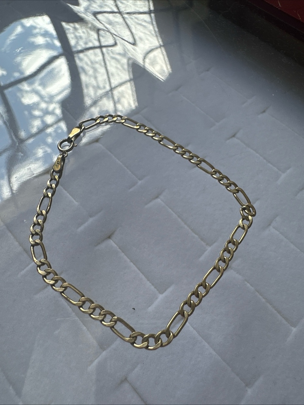 10k Yellow Gold Figaro Chain Bracelet Made in Italy
